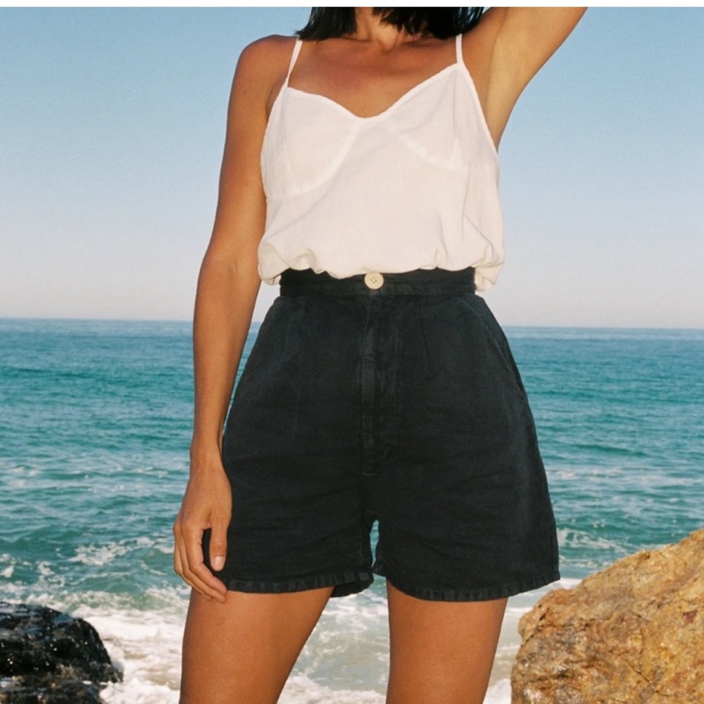 ISO RUDY JUDE size 2 LINEN/FLAX SHORTS